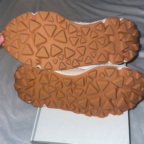 NWT Flower Mountain YAMANO 3 WOMAN KAISO - Eco-suede technical fabric Sneaker - Picture 14 of 14